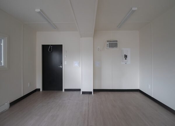 40’ x 16’ Extra Wide Custom Mobile Office/Home